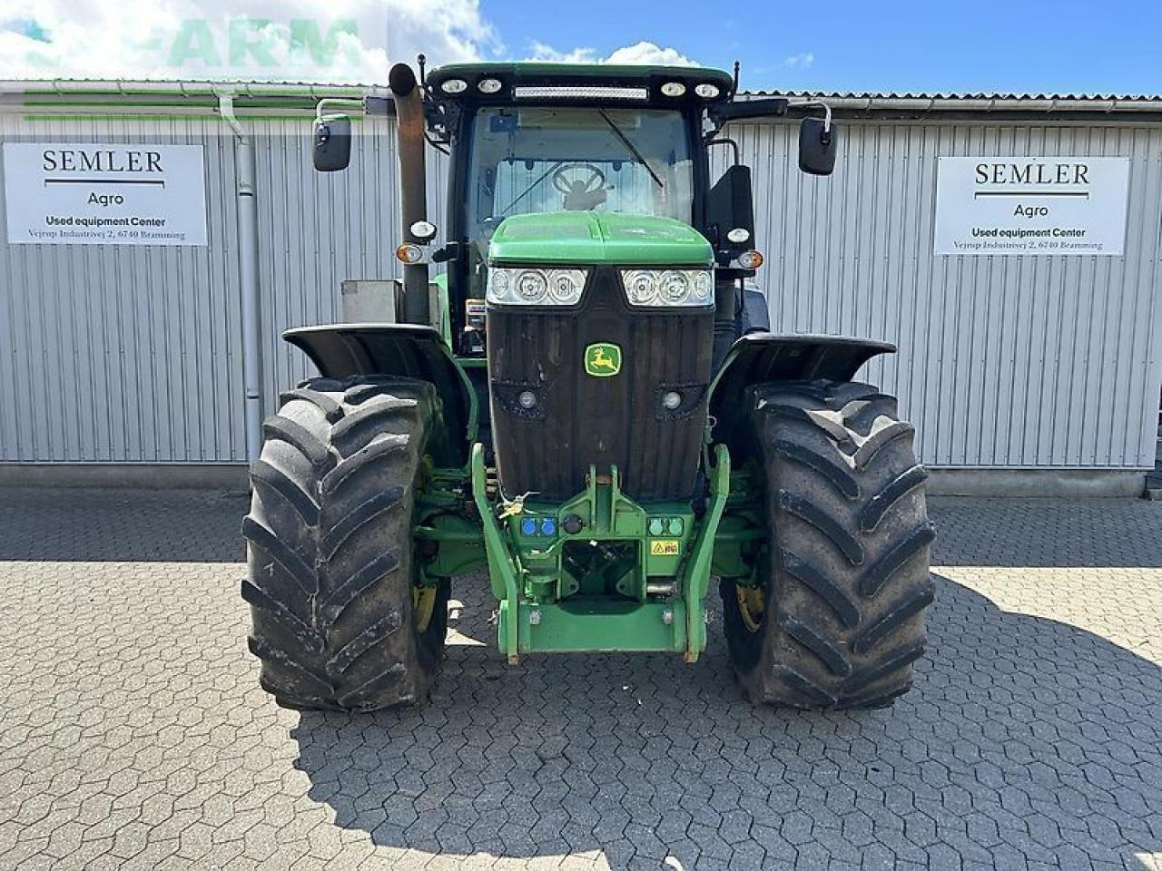 John Deere 7280r - Traktor: 2 kép. John Deere 7280r - Traktor: 2 kép.