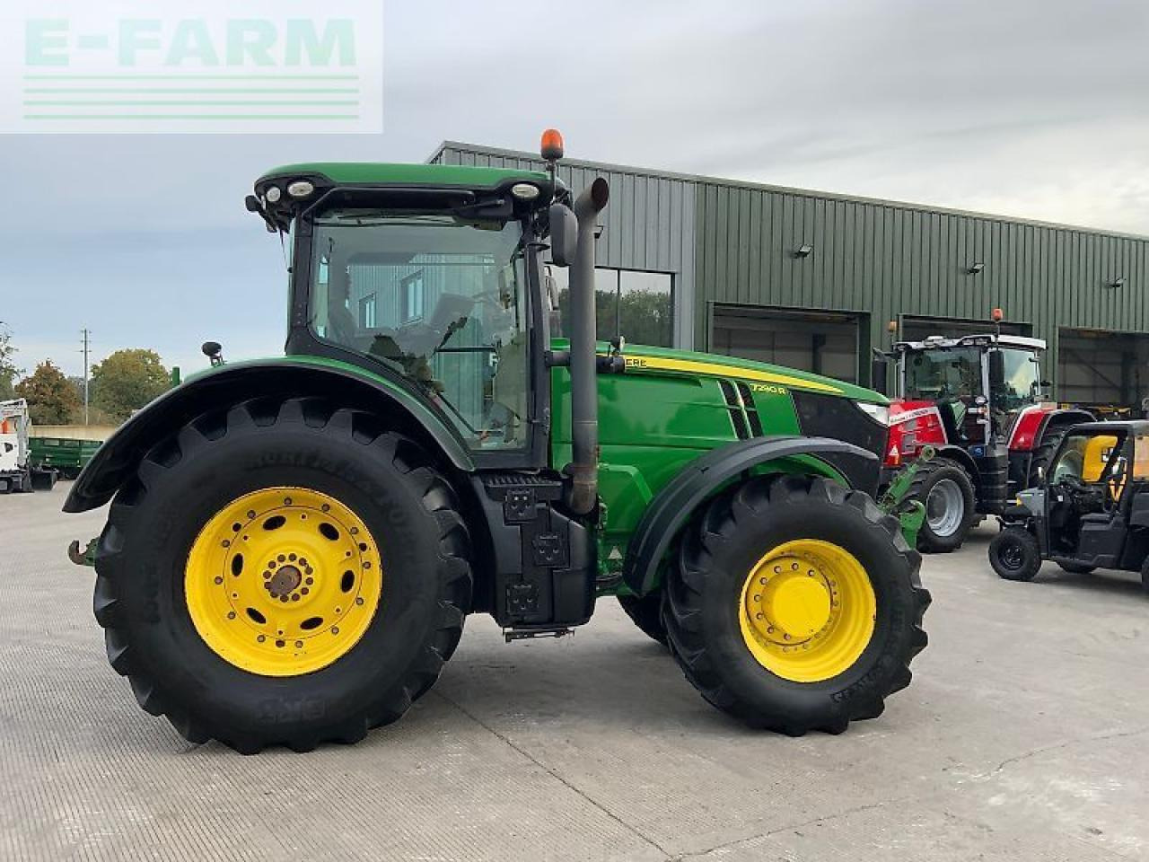 John Deere 7290r tractor (st24391) - Traktor: 1 kép. John Deere 7290r tractor (st24391) - Traktor: 1 kép.