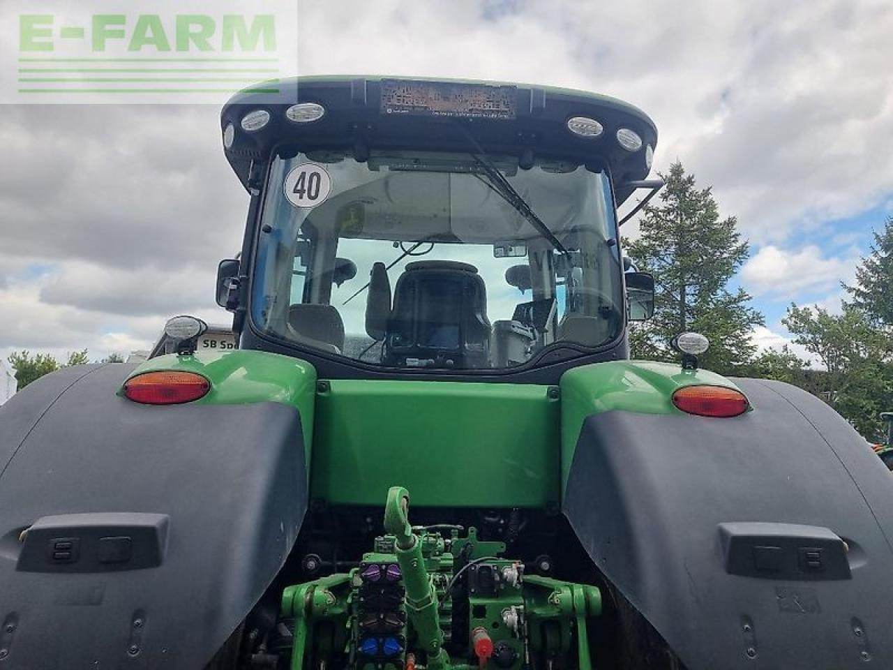 John Deere 7310r my17 ap 40 - Traktor: 4 kép. John Deere 7310r my17 ap 40 - Traktor: 4 kép.