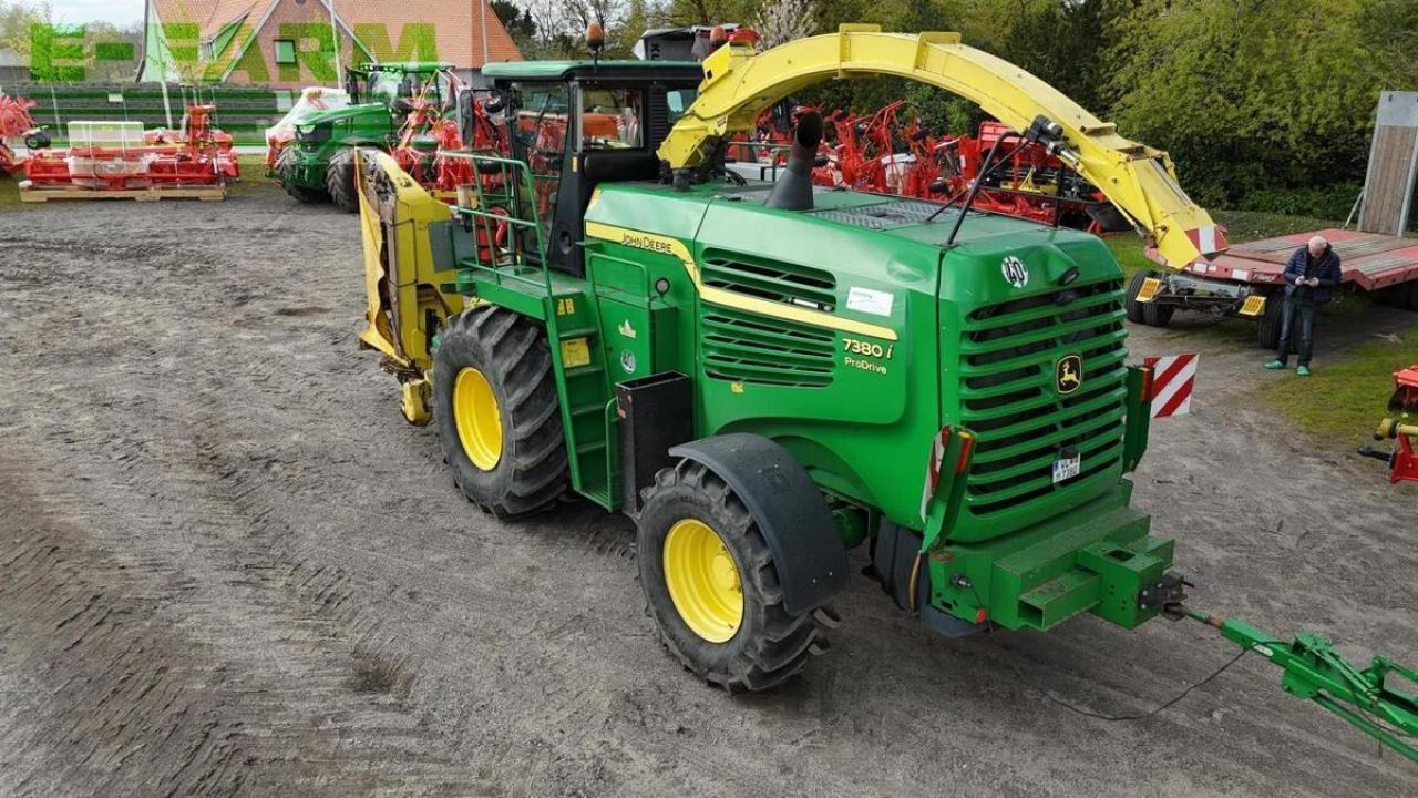John Deere 7380i prodrive mit kemper 8rh u. pu - Önjáró szecskázógép: 5 kép. John Deere 7380i prodrive mit kemper 8rh u. pu - Önjáró szecskázógép: 5 kép.