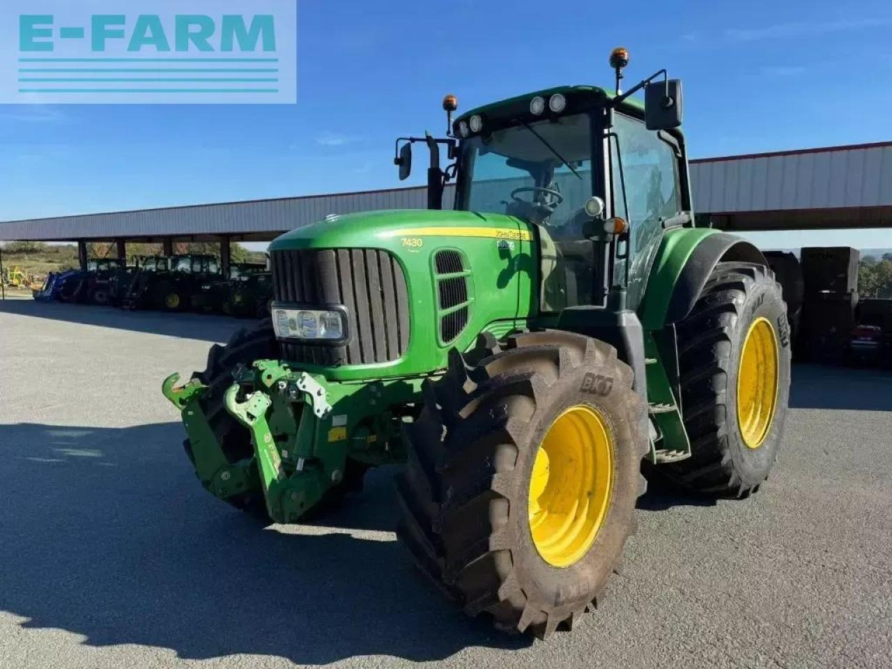 John Deere 7430 p autoquad ecoshift - Traktor: 1 kép. John Deere 7430 p autoquad ecoshift - Traktor: 1 kép.