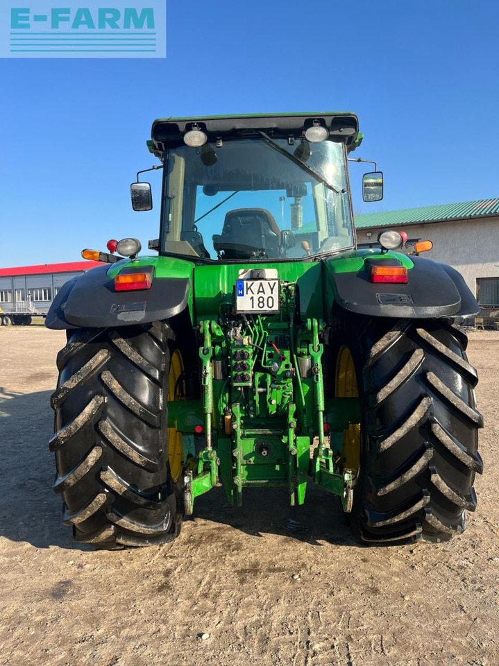 John Deere 7730 - Traktor: 3 kép. John Deere 7730 - Traktor: 3 kép.