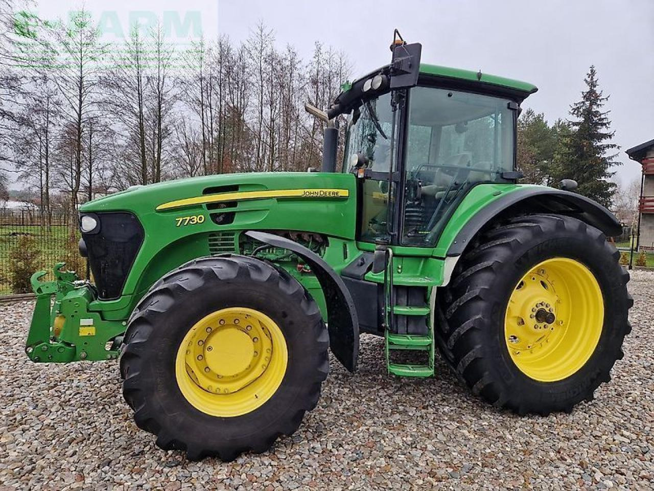 John Deere 7730 - Traktor: 2 kép. John Deere 7730 - Traktor: 2 kép.