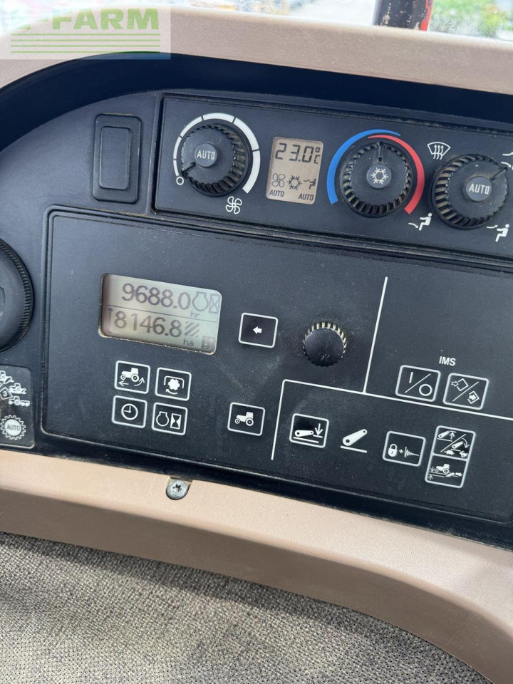 John Deere 7920 - Traktor: 5 kép. John Deere 7920 - Traktor: 5 kép.
