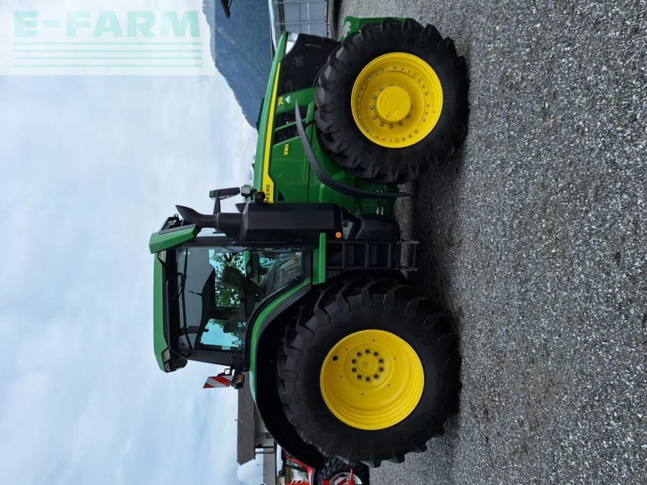 John Deere 7R 330 - Traktor: 5 kép. John Deere 7R 330 - Traktor: 5 kép.