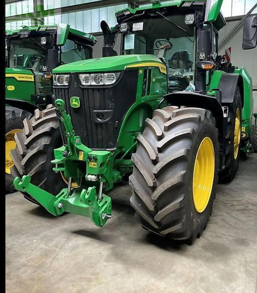 John Deere 7r 330 - Traktor: 1 kép. John Deere 7r 330 - Traktor: 1 kép.