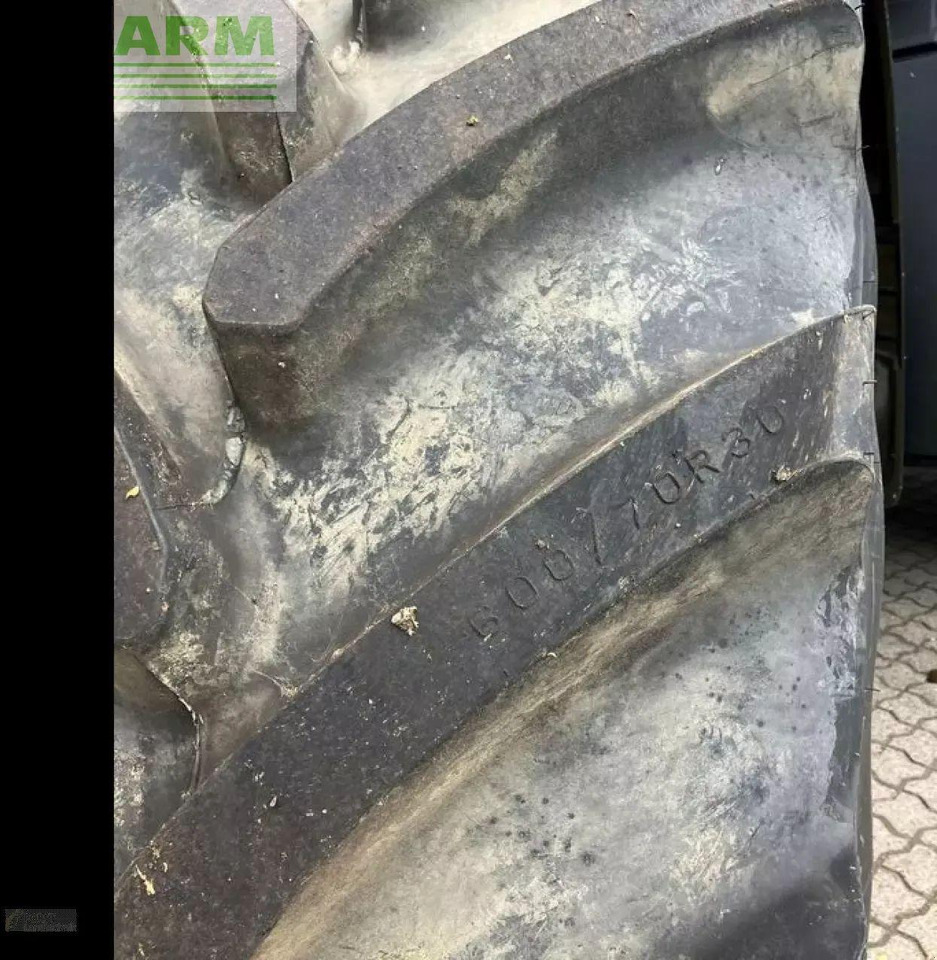 John Deere 7r 350 - Traktor: 3 kép. John Deere 7r 350 - Traktor: 3 kép.