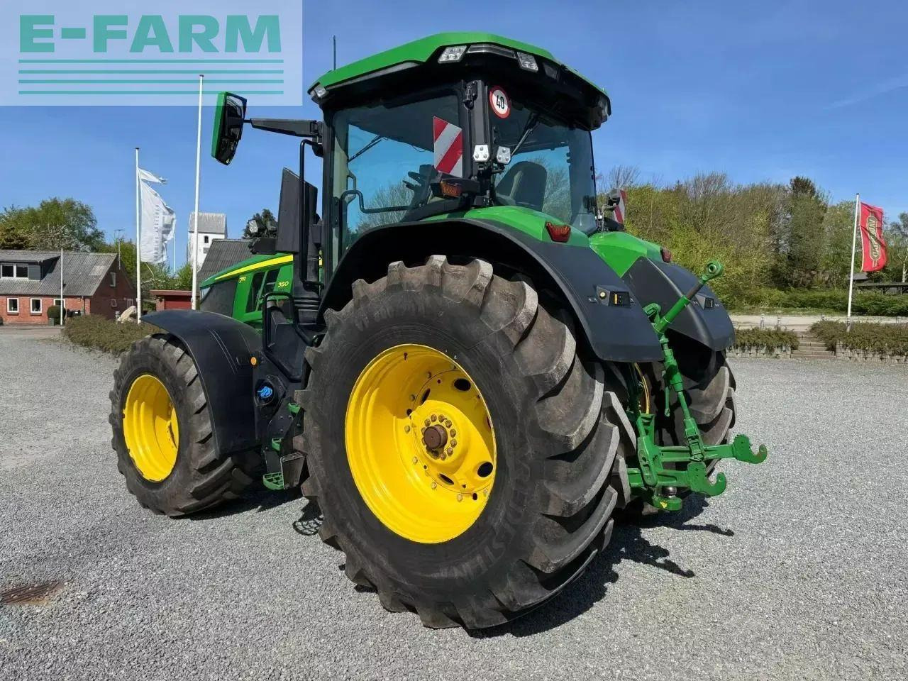 John Deere 7r 350 - Traktor: 2 kép. John Deere 7r 350 - Traktor: 2 kép.