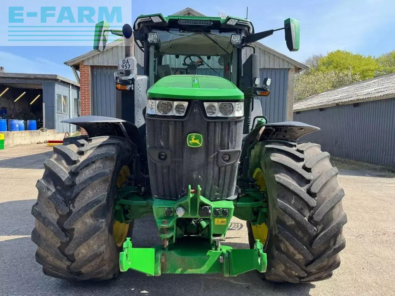 John Deere 7r 350 - Traktor: 3 kép. John Deere 7r 350 - Traktor: 3 kép.