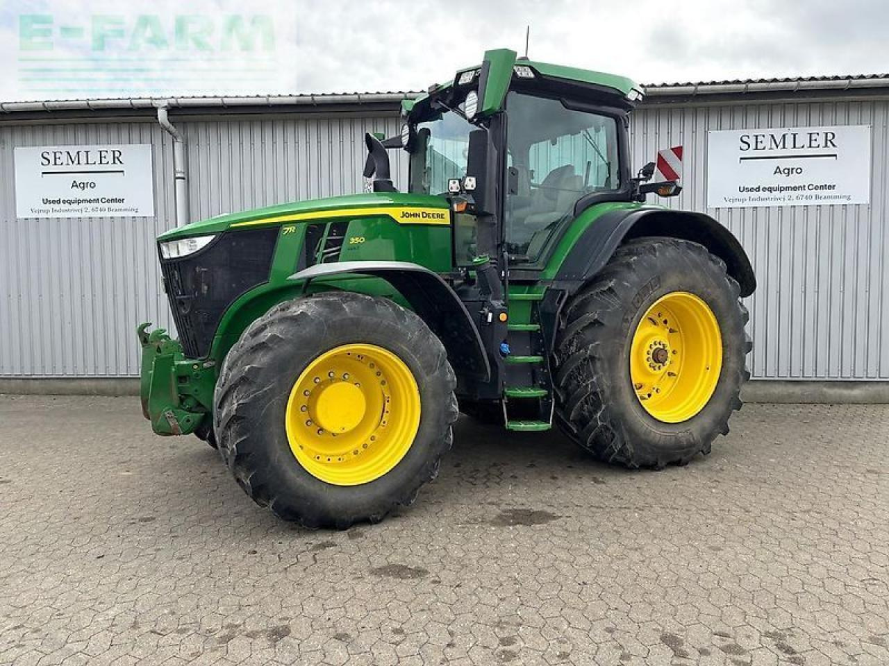 John Deere 7r 350 - Traktor: 1 kép. John Deere 7r 350 - Traktor: 1 kép.