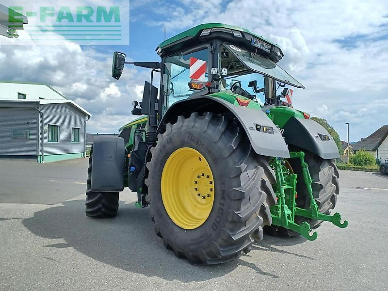 John Deere 7r 350 mit rückfahreinrichtung - Traktor: 5 kép. John Deere 7r 350 mit rückfahreinrichtung - Traktor: 5 kép.