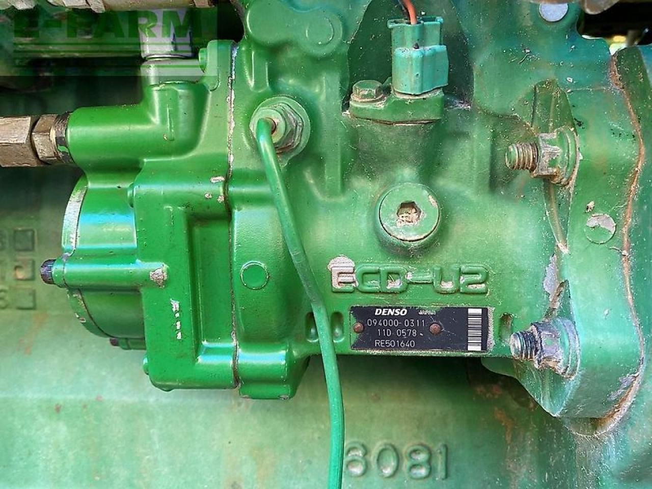 Traktor John Deere 8320: 22 kép.
