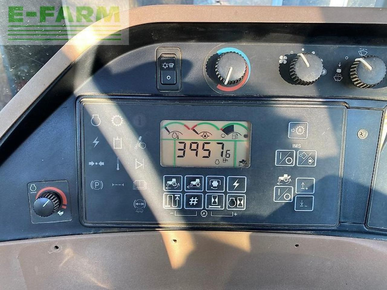 Traktor John Deere 8320: 28 kép.