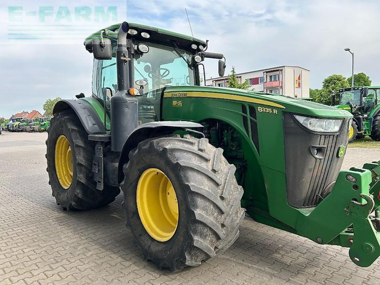 John Deere 8335r - Traktor: 5 kép. John Deere 8335r - Traktor: 5 kép.