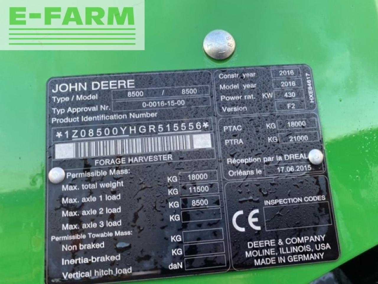 John Deere 8500 - Önjáró szecskázógép: 4 kép. John Deere 8500 - Önjáró szecskázógép: 4 kép.