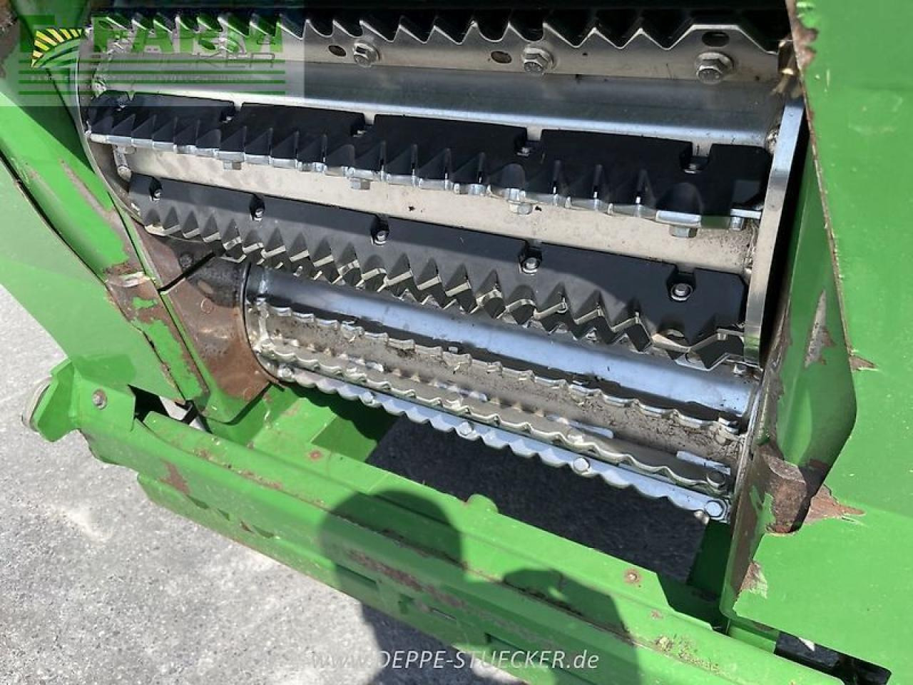 Önjáró szecskázógép John Deere 8500i mit kemper 475: 17 kép.