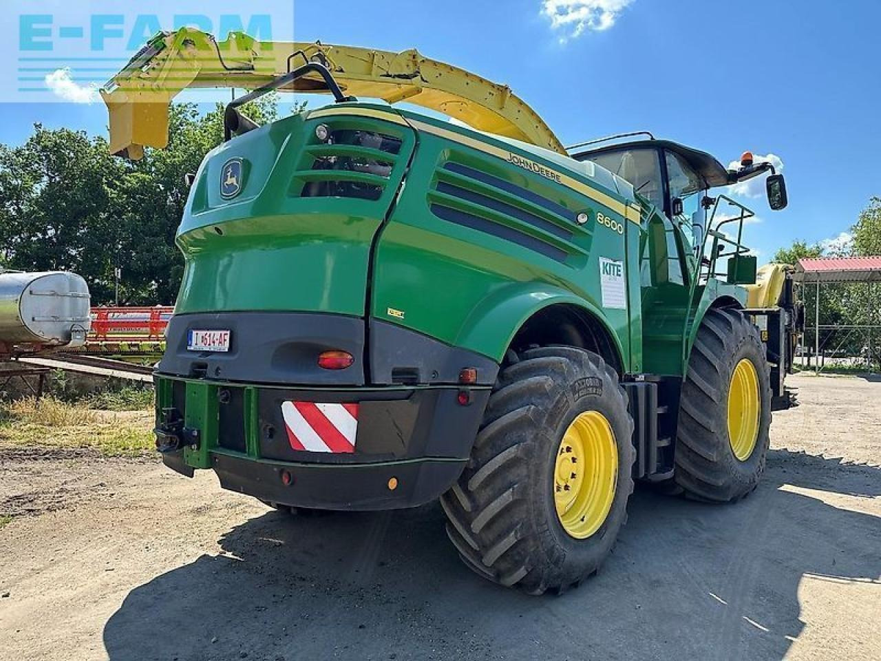 John Deere 8600 - Kombájn: 5 kép. John Deere 8600 - Kombájn: 5 kép.