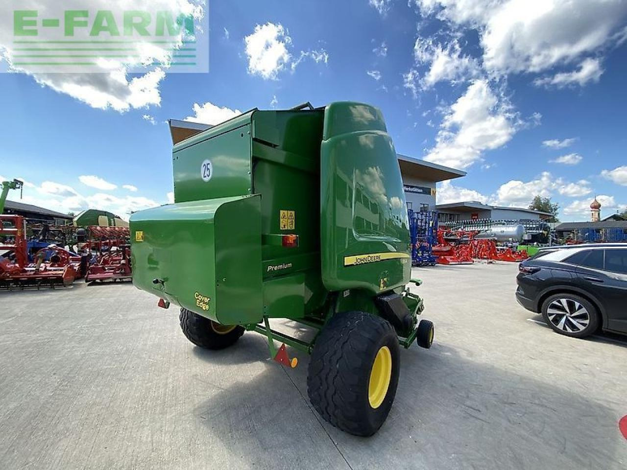 Kocka bálázó John Deere 864: 8 kép.