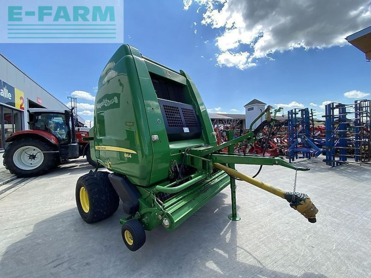 John Deere 864 - Kocka bálázó: 3 kép. John Deere 864 - Kocka bálázó: 3 kép.