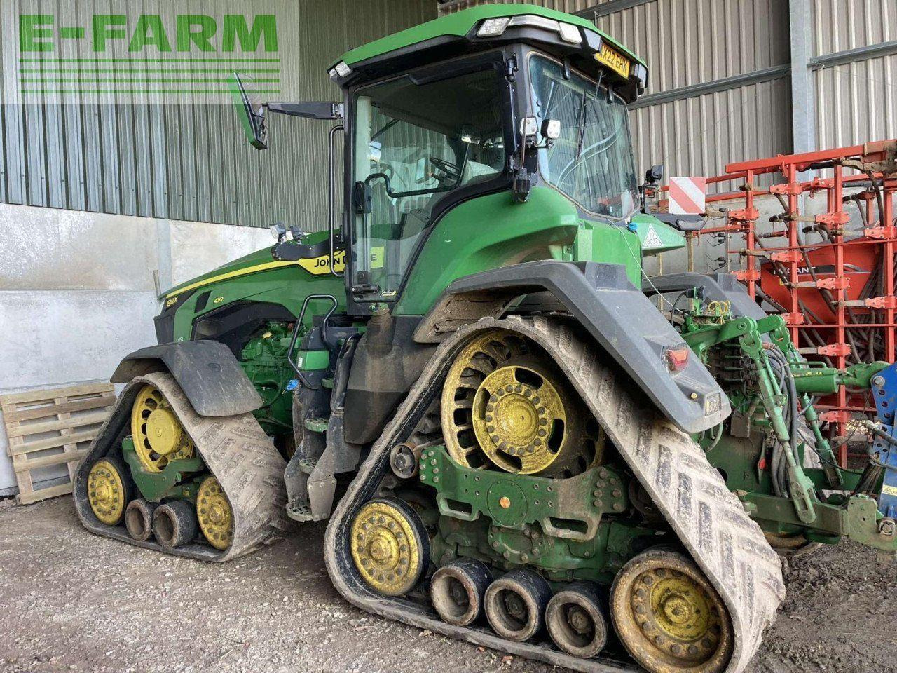 John Deere 8RX 410 - Traktor: 2 kép. John Deere 8RX 410 - Traktor: 2 kép.