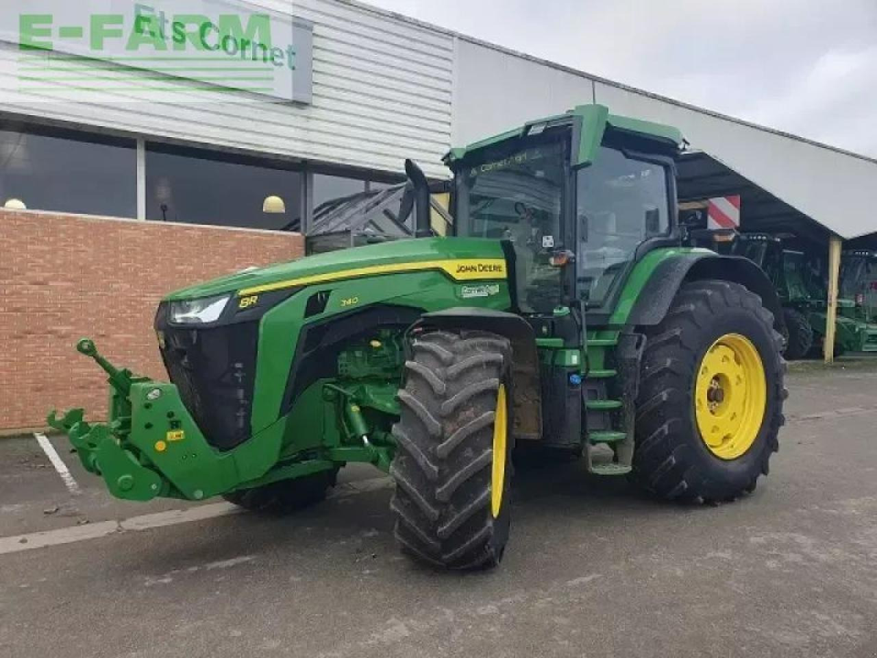 John Deere 8r 340 - Traktor: 1 kép. John Deere 8r 340 - Traktor: 1 kép.