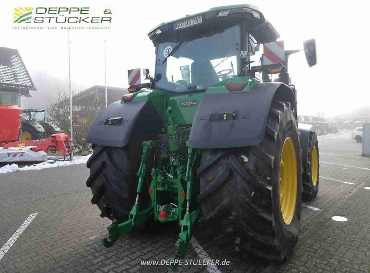 Traktor John Deere 8r 370: 8 kép.