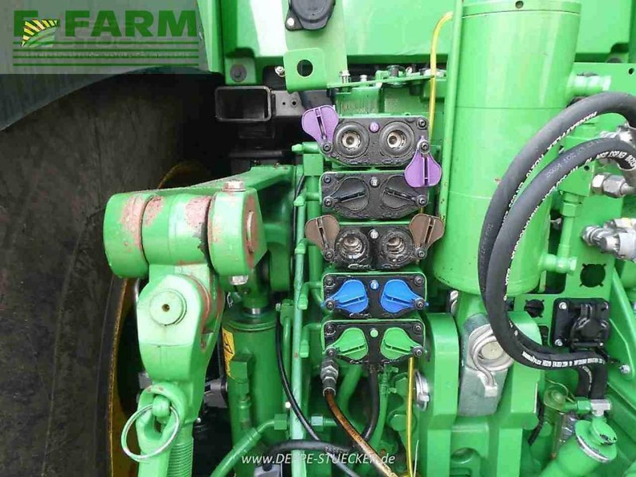 Traktor John Deere 8r 370: 7 kép.