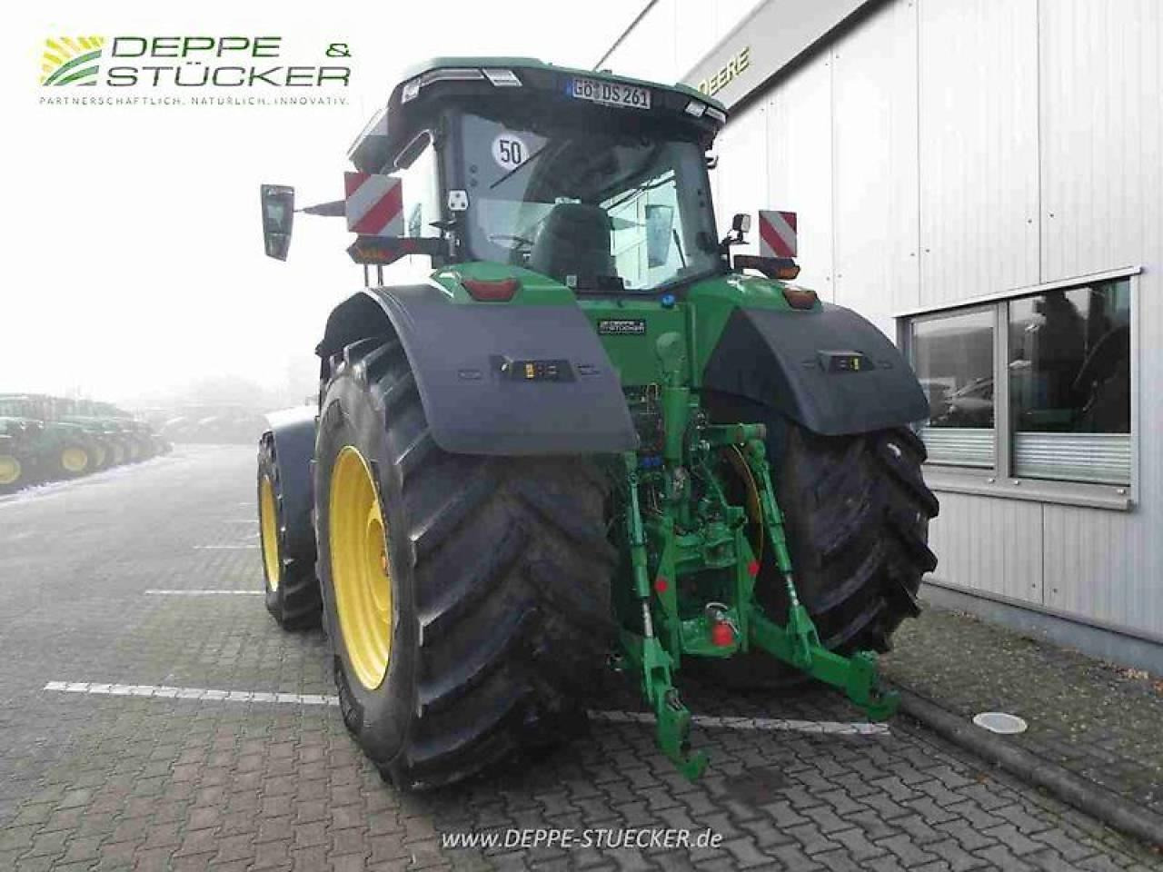 John Deere 8r 370 - Traktor: 5 kép. John Deere 8r 370 - Traktor: 5 kép.