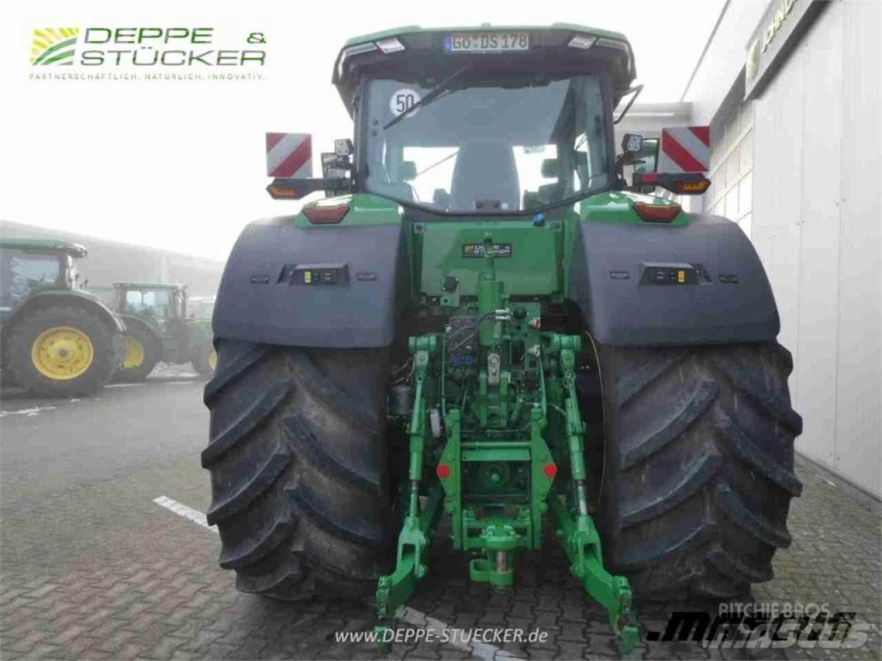 John Deere 8r 370 - Traktor: 5 kép. John Deere 8r 370 - Traktor: 5 kép.