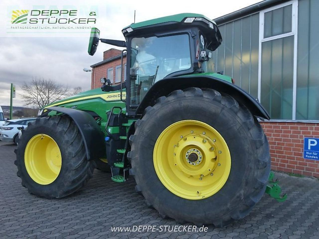 John Deere 8r 410 - Traktor: 3 kép. John Deere 8r 410 - Traktor: 3 kép.
