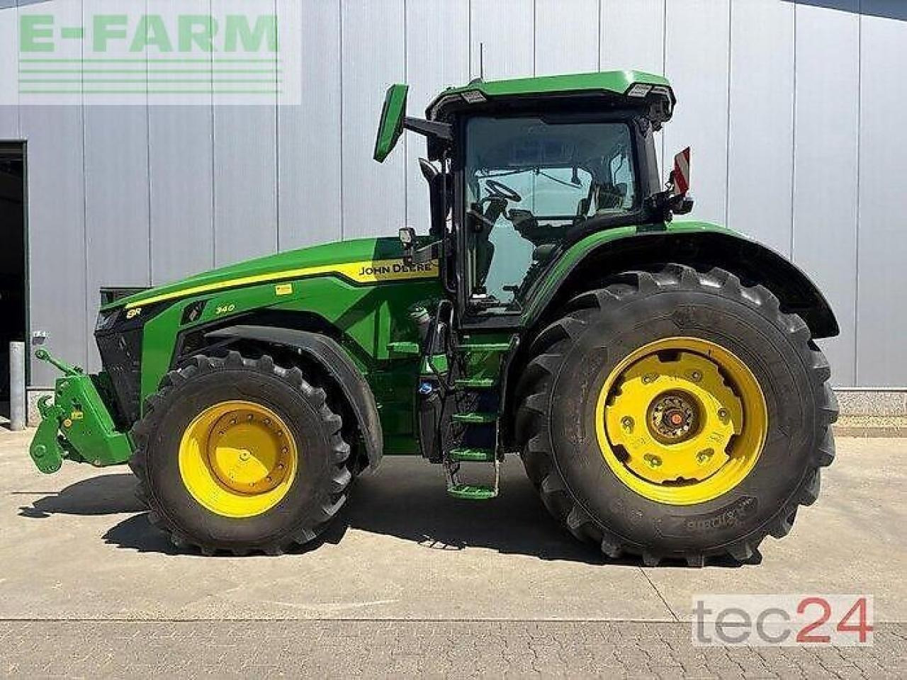 John Deere 8r340 - Traktor: 1 kép. John Deere 8r340 - Traktor: 1 kép.