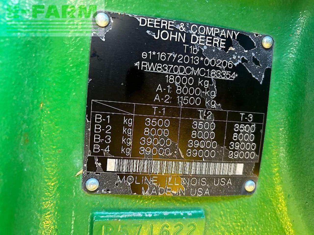 Traktor John Deere 8r370: 20 kép.