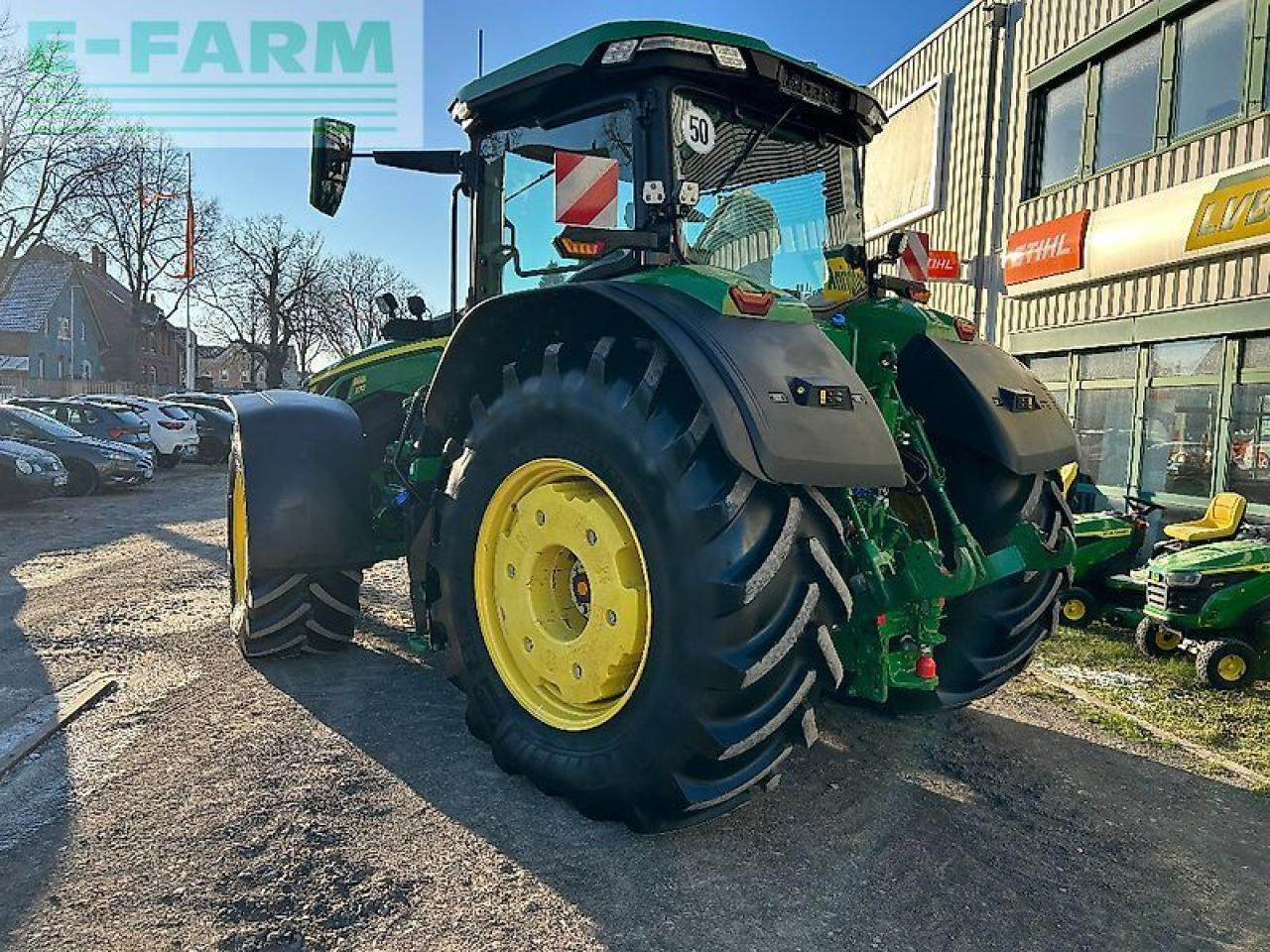 Traktor John Deere 8r370: 6 kép.