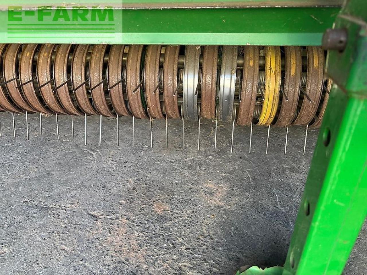 John Deere 960 - Kocka bálázó: 5 kép. John Deere 960 - Kocka bálázó: 5 kép.