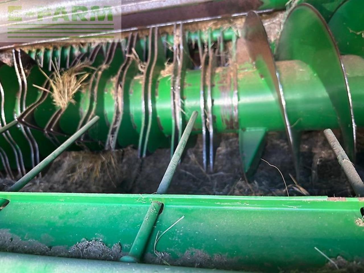 John Deere 960 - Kocka bálázó: 4 kép. John Deere 960 - Kocka bálázó: 4 kép.