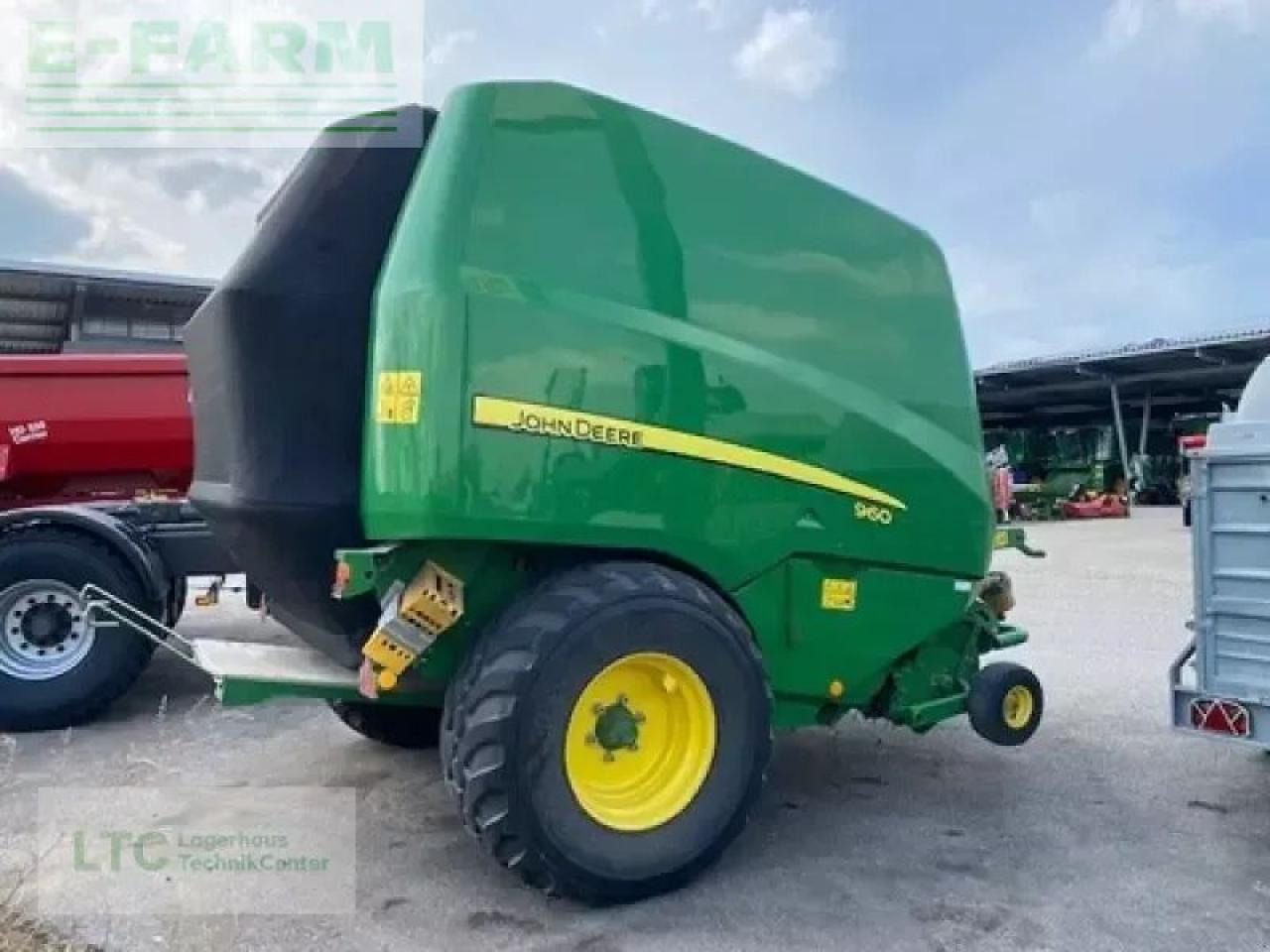 John Deere 960 - Kocka bálázó: 4 kép. John Deere 960 - Kocka bálázó: 4 kép.