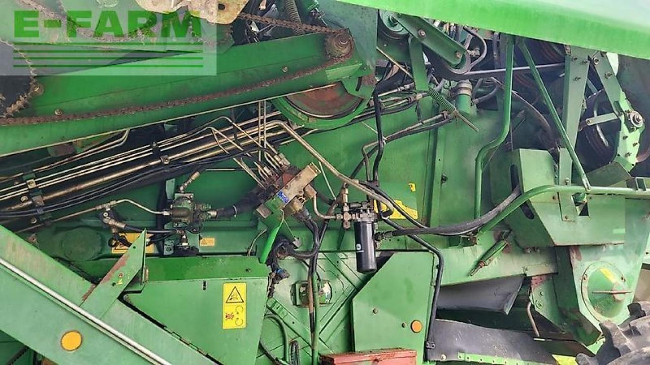 John Deere 9780 - Kombájn: 4 kép. John Deere 9780 - Kombájn: 4 kép.