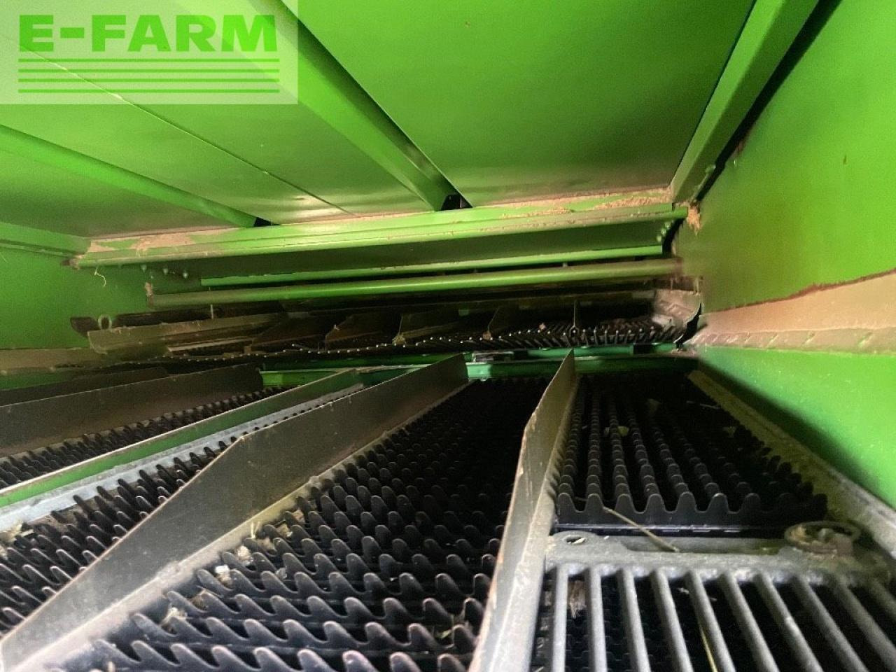 John Deere 9780 i cts - Kombájn: 4 kép. John Deere 9780 i cts - Kombájn: 4 kép.