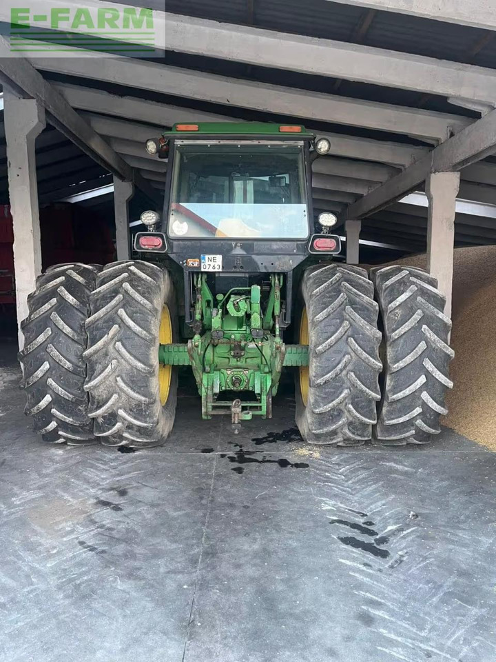 John Deere John Deere 4755 - Traktor: 4 kép. John Deere John Deere 4755 - Traktor: 4 kép.