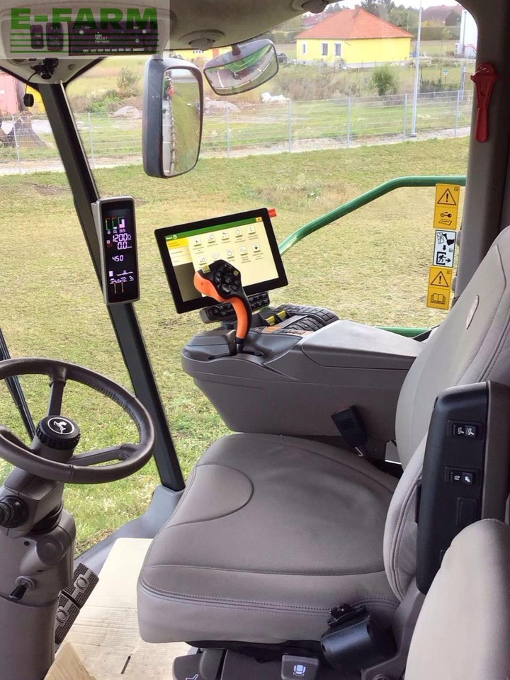 Kombájn John Deere S 780: 13 kép. Kombájn John Deere S 780: 13 kép.