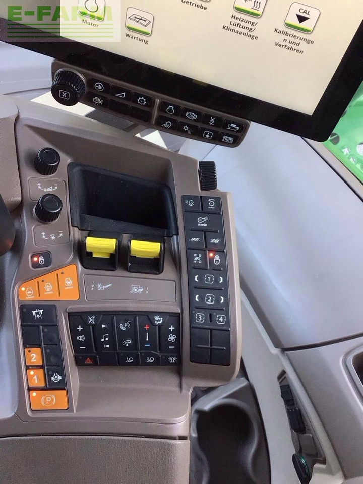 Kombájn John Deere S 780: 15 kép. Kombájn John Deere S 780: 15 kép.