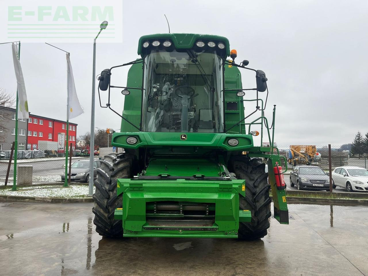 John Deere W440 - Kombájn: 3 kép. John Deere W440 - Kombájn: 3 kép.