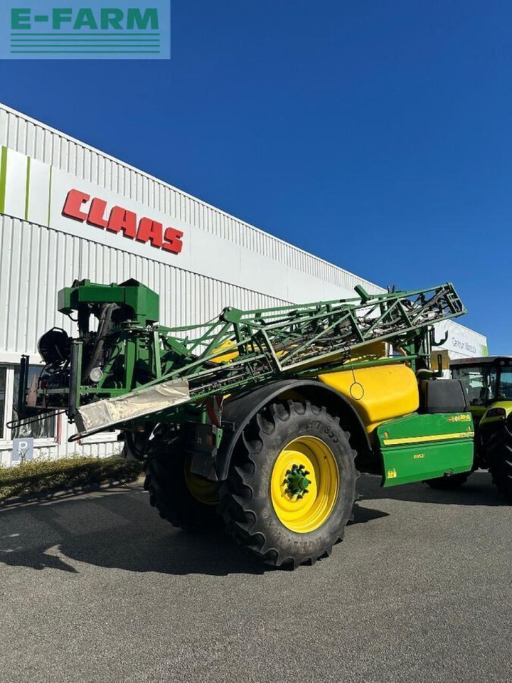 John Deere r952 i - Vontatott permetezők: 4 kép. John Deere r952 i - Vontatott permetezők: 4 kép.