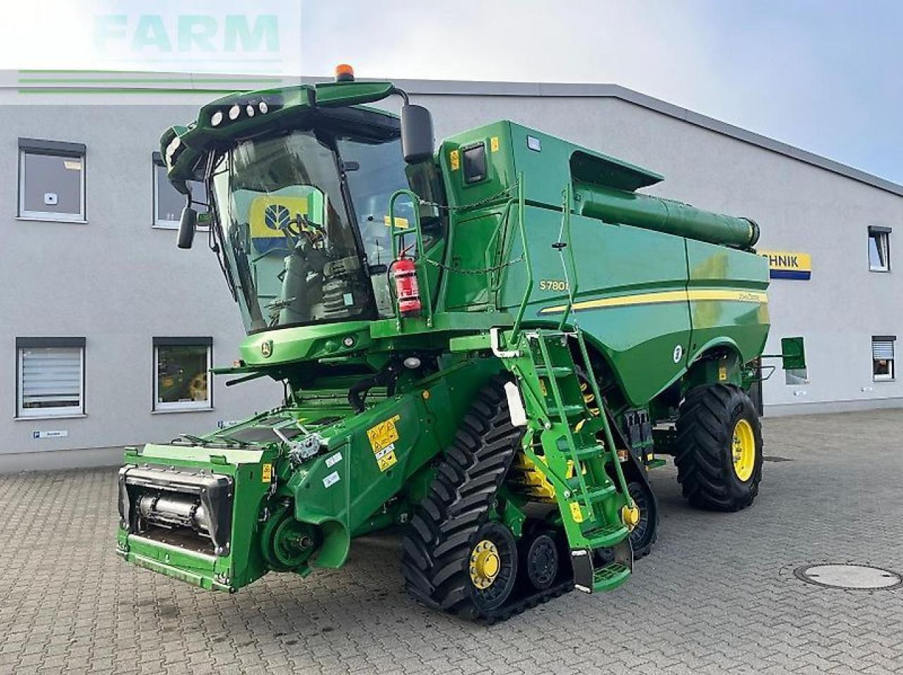 John Deere s 780i - Kombájn: 1 kép. John Deere s 780i - Kombájn: 1 kép.