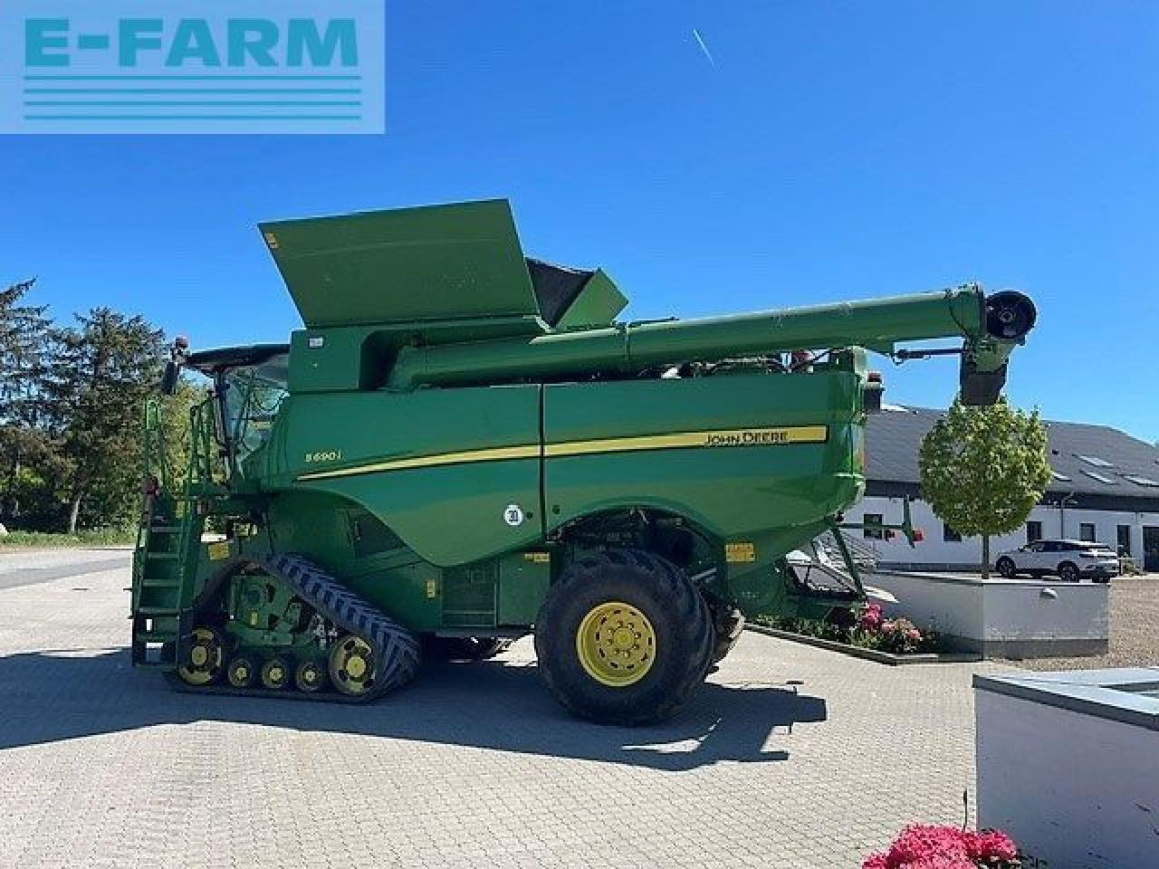 John Deere s690 - Kombájn: 3 kép. John Deere s690 - Kombájn: 3 kép.