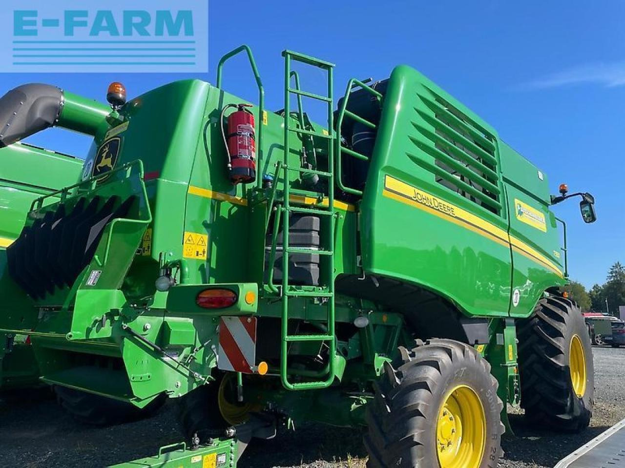 John Deere t550 - Kombájn: 2 kép. John Deere t550 - Kombájn: 2 kép.