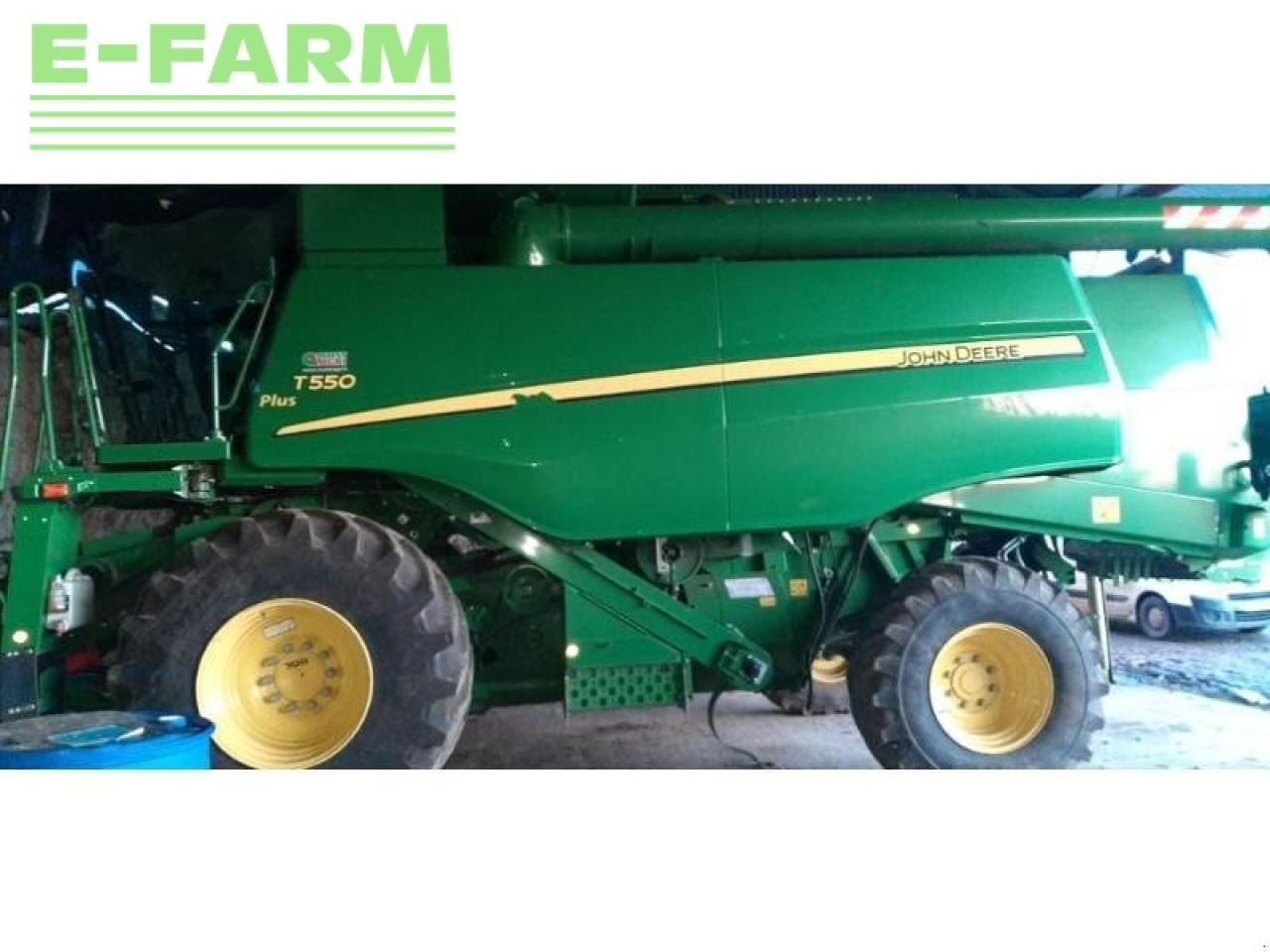 John Deere t550 - Kombájn: 2 kép. John Deere t550 - Kombájn: 2 kép.