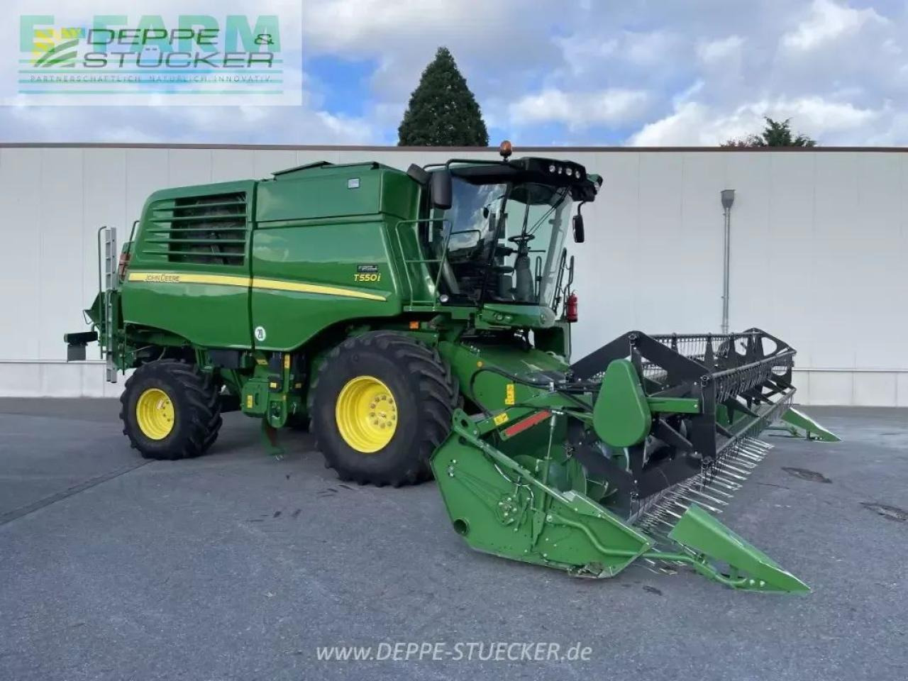 John Deere t550 mit 622r - Kombájn: 1 kép. John Deere t550 mit 622r - Kombájn: 1 kép.