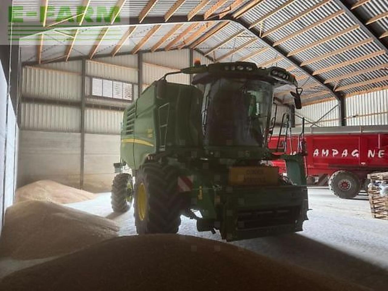 John Deere t660 - Kombájn: 4 kép. John Deere t660 - Kombájn: 4 kép.
