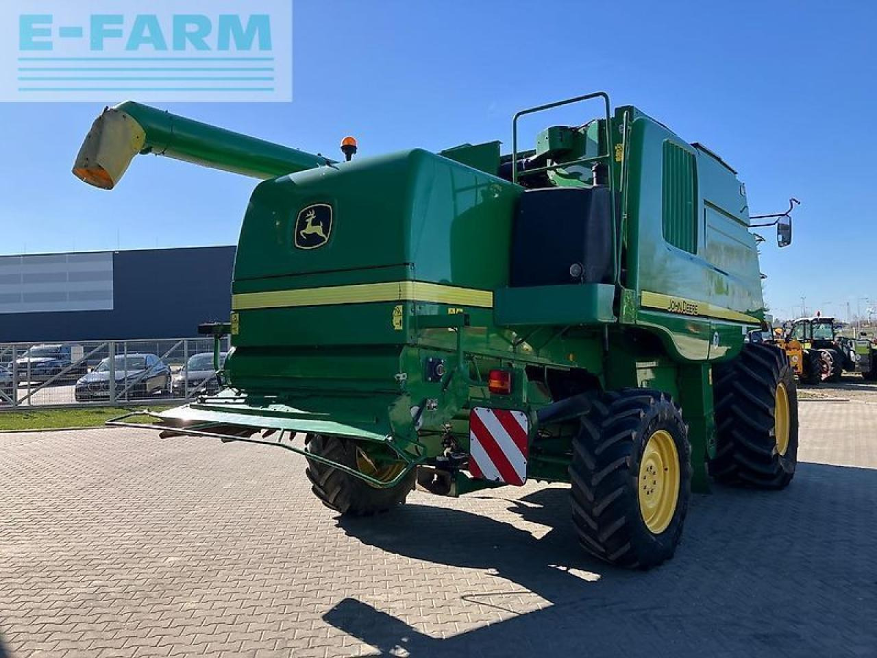 John Deere t670 - Kombájn: 4 kép. John Deere t670 - Kombájn: 4 kép.